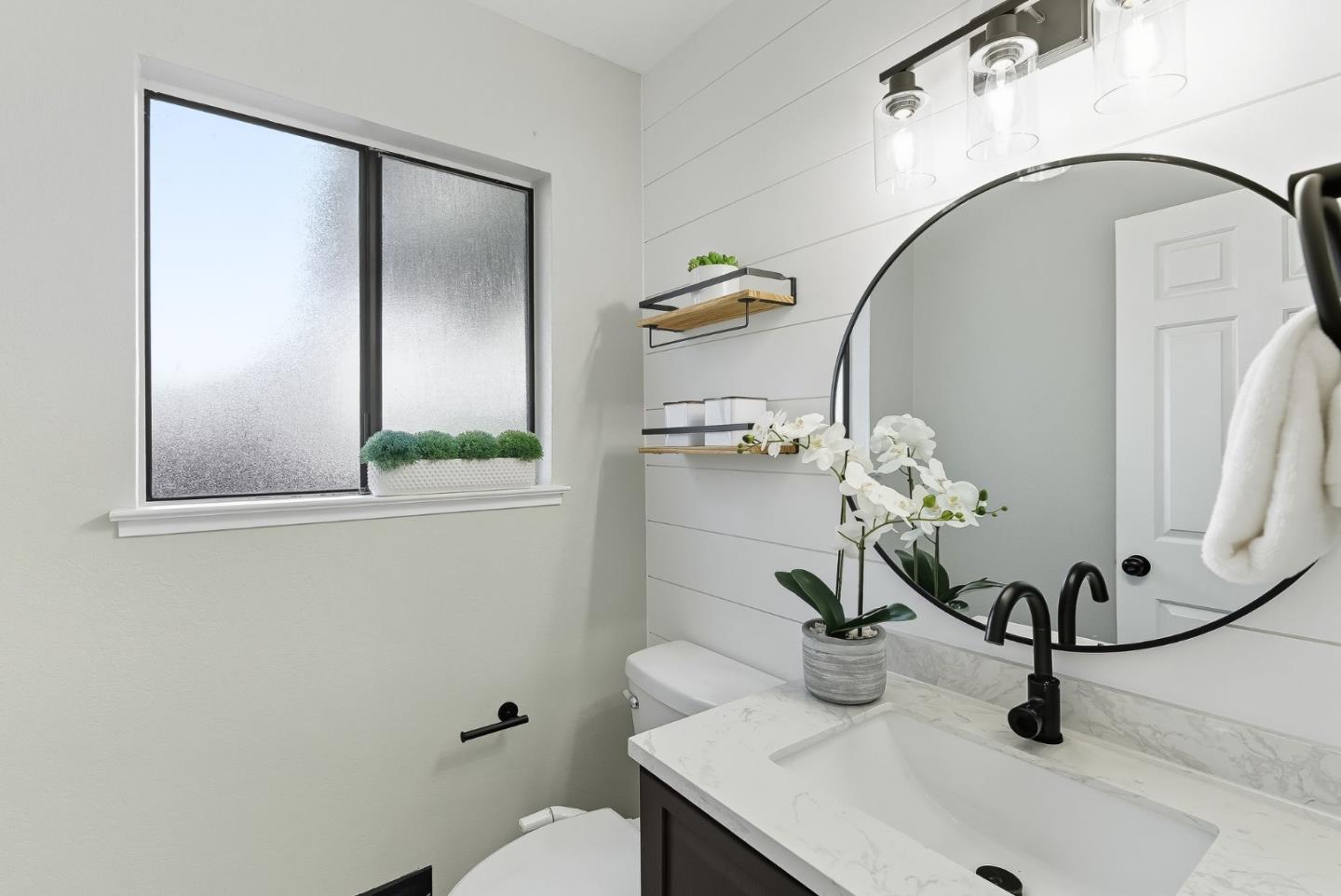 Detail Gallery Image 22 of 52 For 6570 Mcabee, San Jose,  CA 95120 - 5 Beds | 2/1 Baths