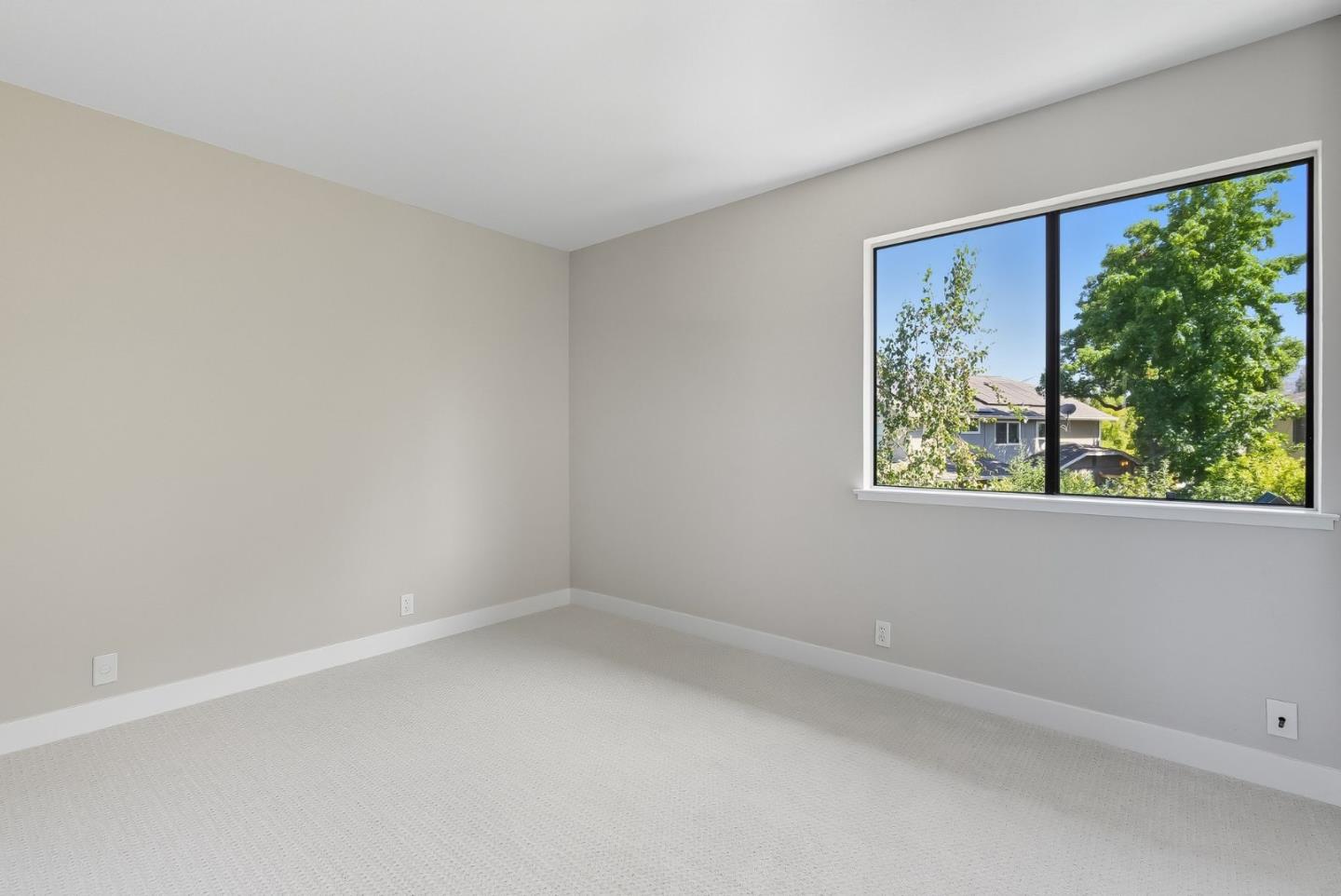 Detail Gallery Image 29 of 52 For 6570 Mcabee, San Jose,  CA 95120 - 5 Beds | 2/1 Baths