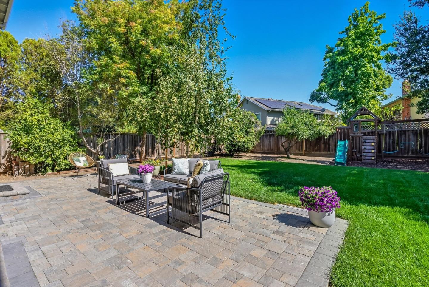 Detail Gallery Image 38 of 52 For 6570 Mcabee, San Jose,  CA 95120 - 5 Beds | 2/1 Baths