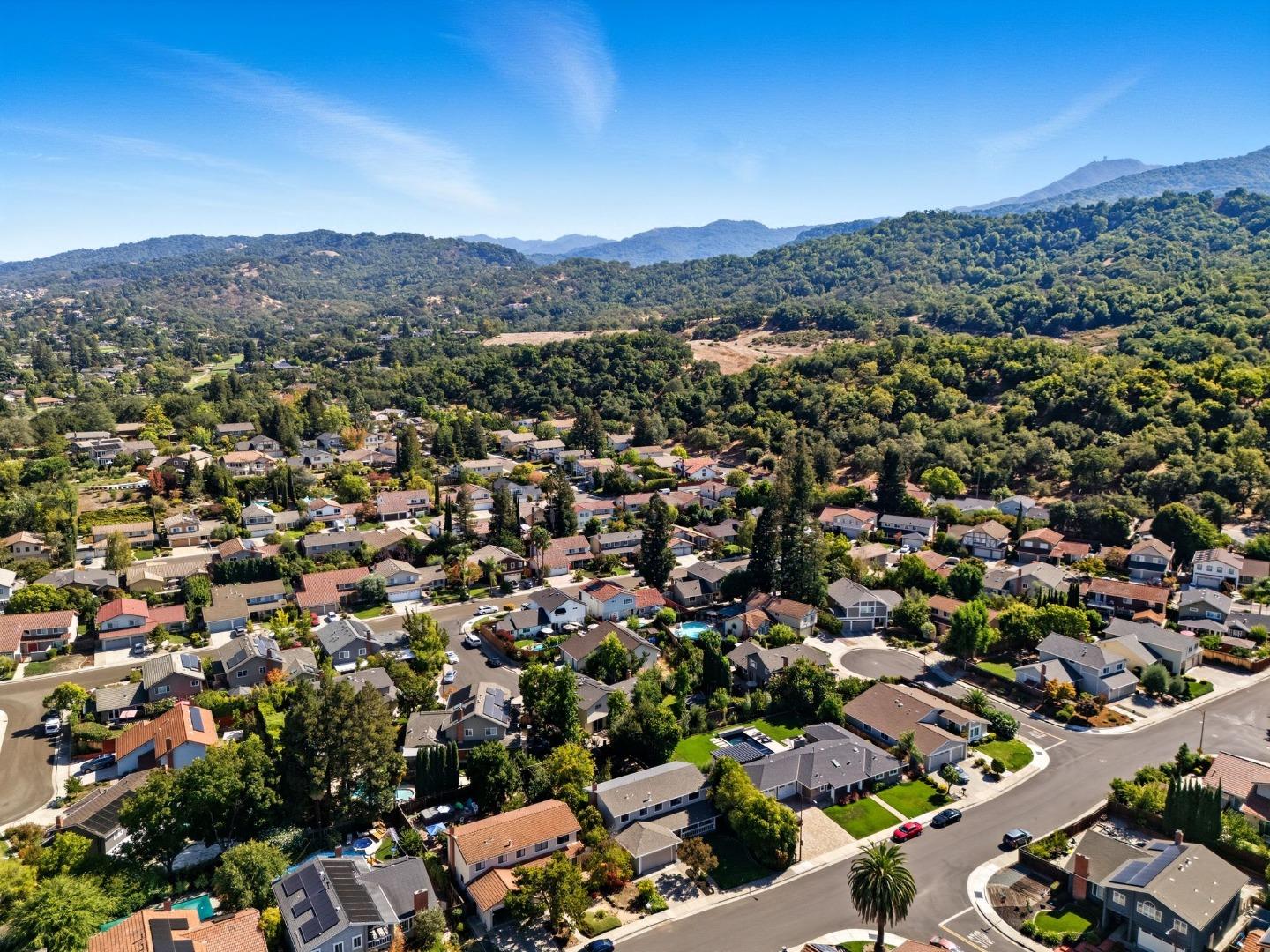 Detail Gallery Image 46 of 52 For 6570 Mcabee, San Jose,  CA 95120 - 5 Beds | 2/1 Baths
