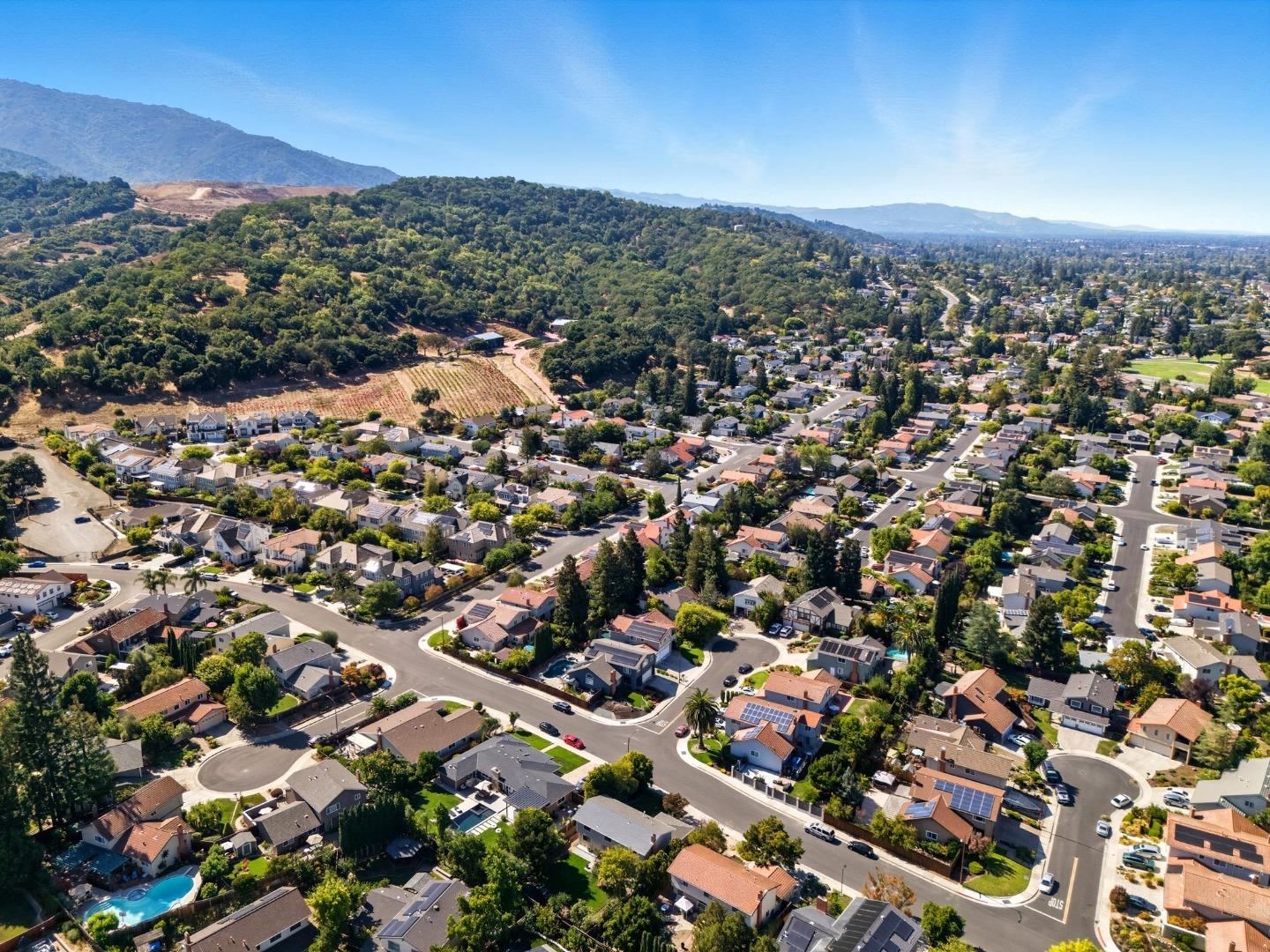 Detail Gallery Image 47 of 52 For 6570 Mcabee, San Jose,  CA 95120 - 5 Beds | 2/1 Baths