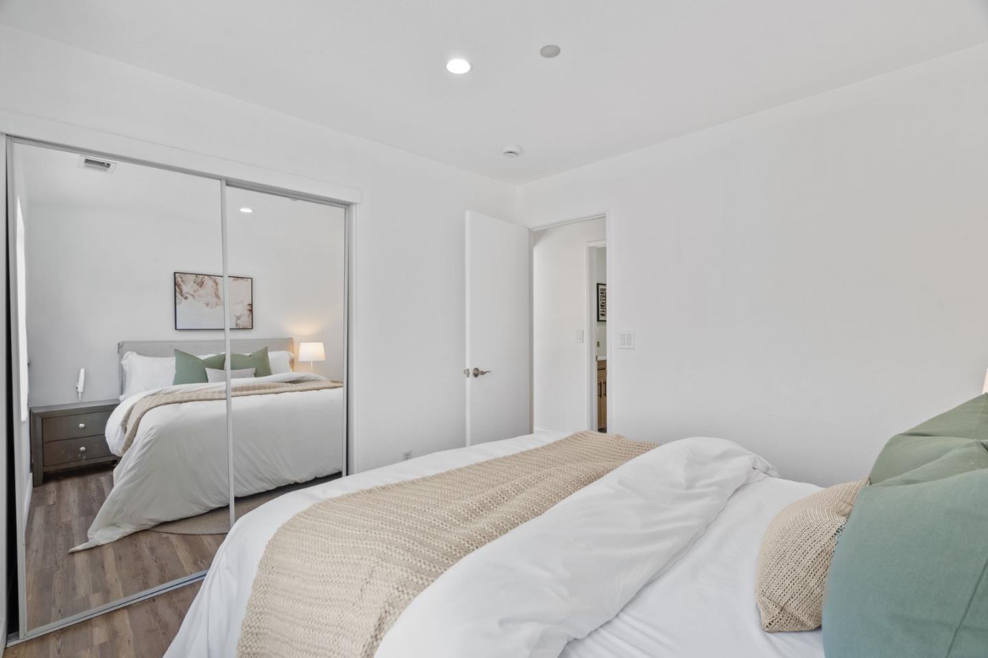 Detail Gallery Image 19 of 34 For 4049 Rio Ct, San Jose,  CA 95134 - 2 Beds | 2 Baths