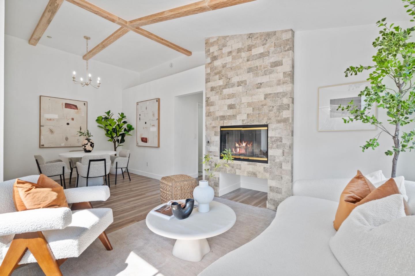 Detail Gallery Image 3 of 34 For 4049 Rio Ct, San Jose,  CA 95134 - 2 Beds | 2 Baths