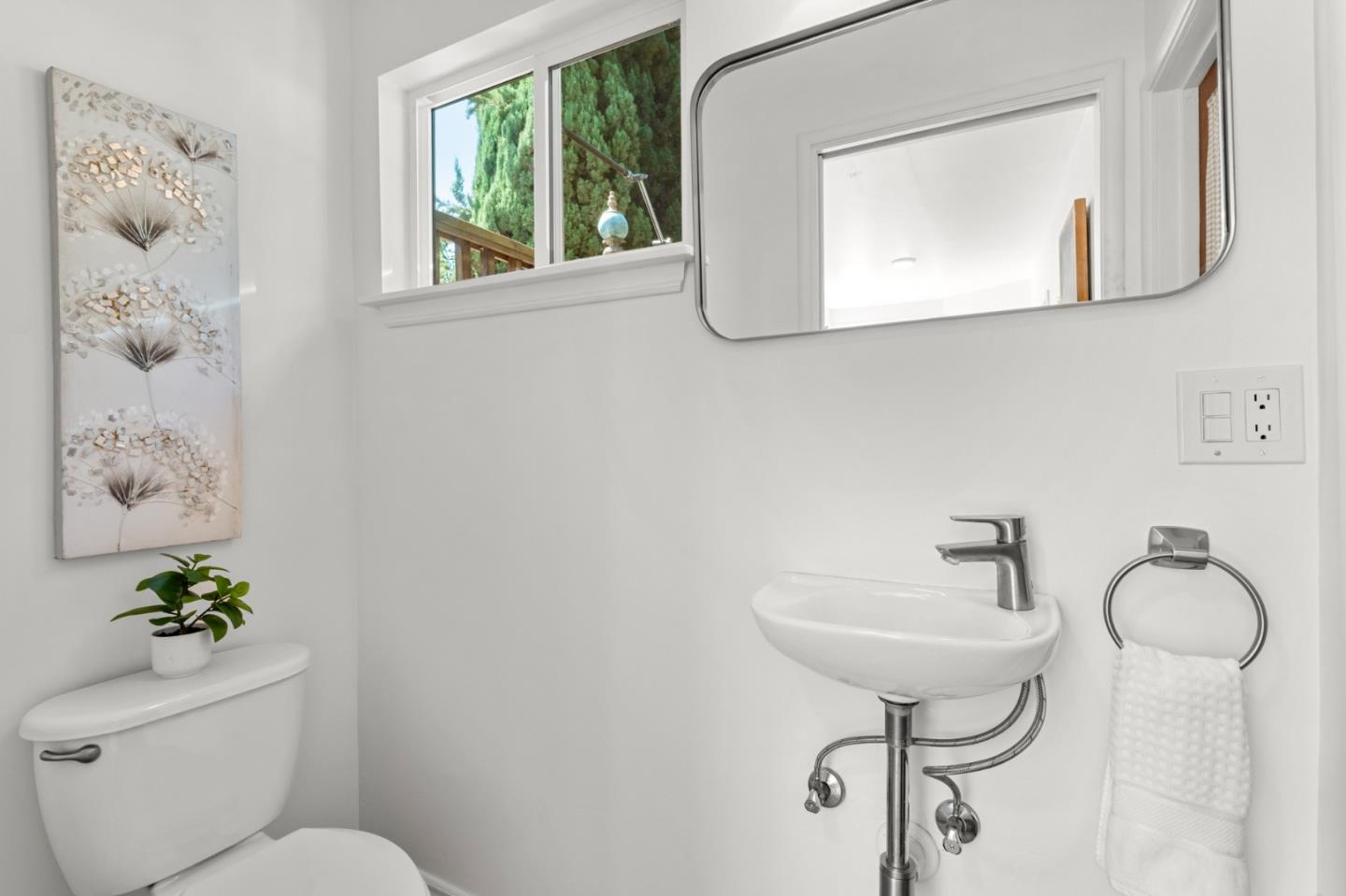 Detail Gallery Image 20 of 56 For 841 Willis Ave, San Jose,  CA 95125 - 3 Beds | 1/1 Baths