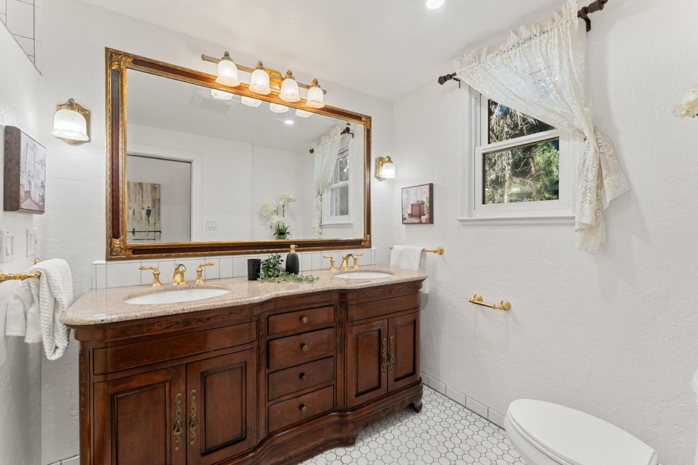 Detail Gallery Image 27 of 56 For 841 Willis Ave, San Jose,  CA 95125 - 3 Beds | 1/1 Baths
