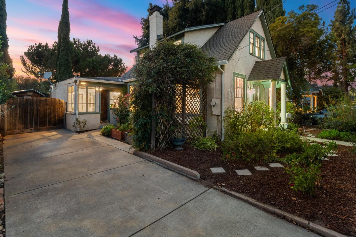 Detail Gallery Image 50 of 56 For 841 Willis Ave, San Jose,  CA 95125 - 3 Beds | 1/1 Baths