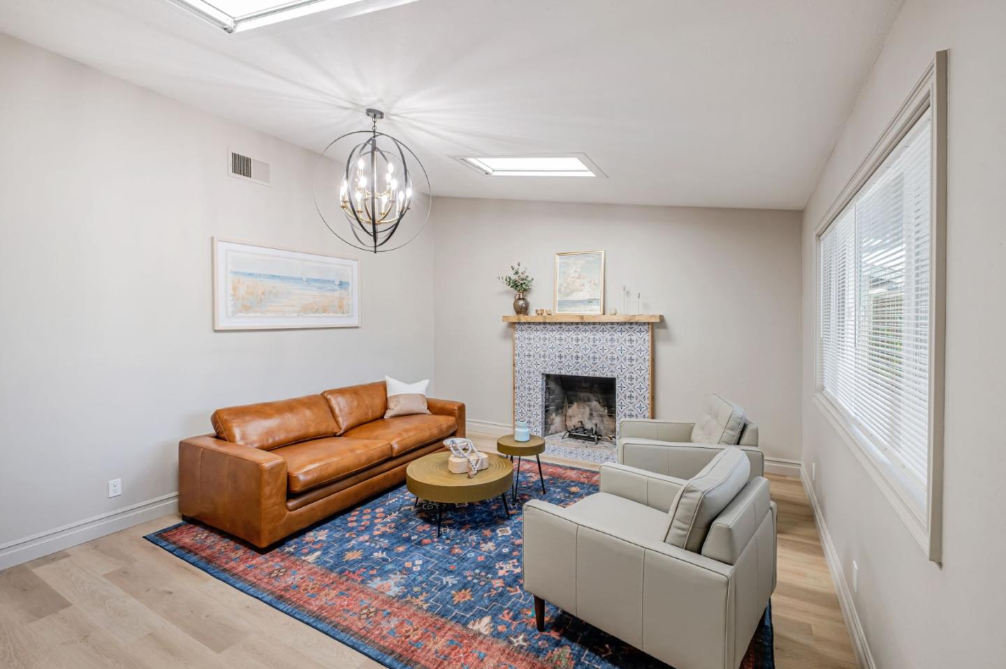 Detail Gallery Image 5 of 40 For 102 Banbury Way, Benicia,  CA 94510 - 3 Beds | 2 Baths