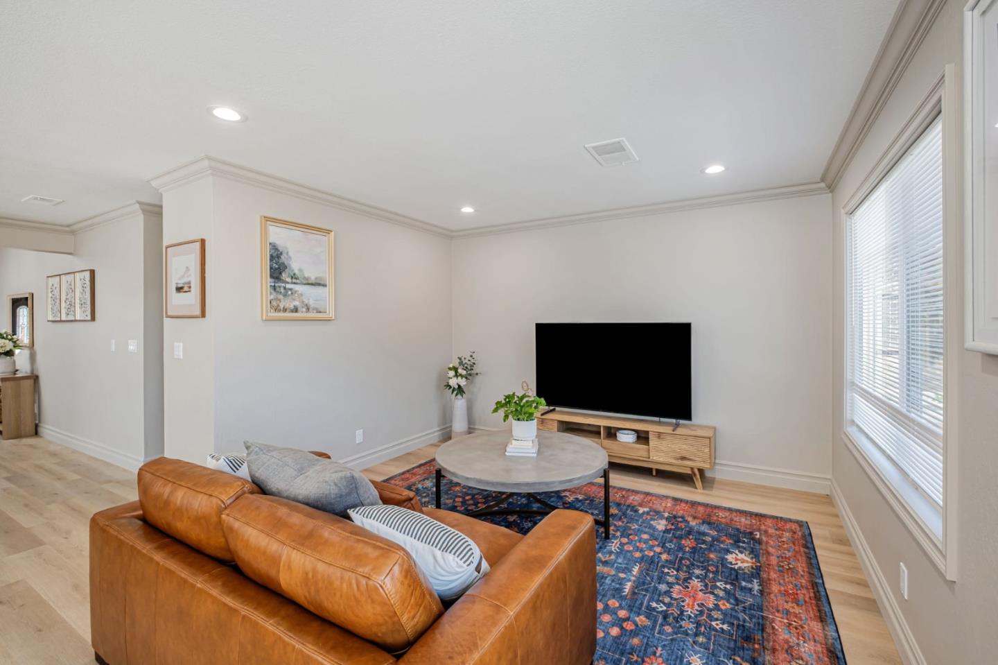 Detail Gallery Image 9 of 40 For 102 Banbury Way, Benicia,  CA 94510 - 3 Beds | 2 Baths
