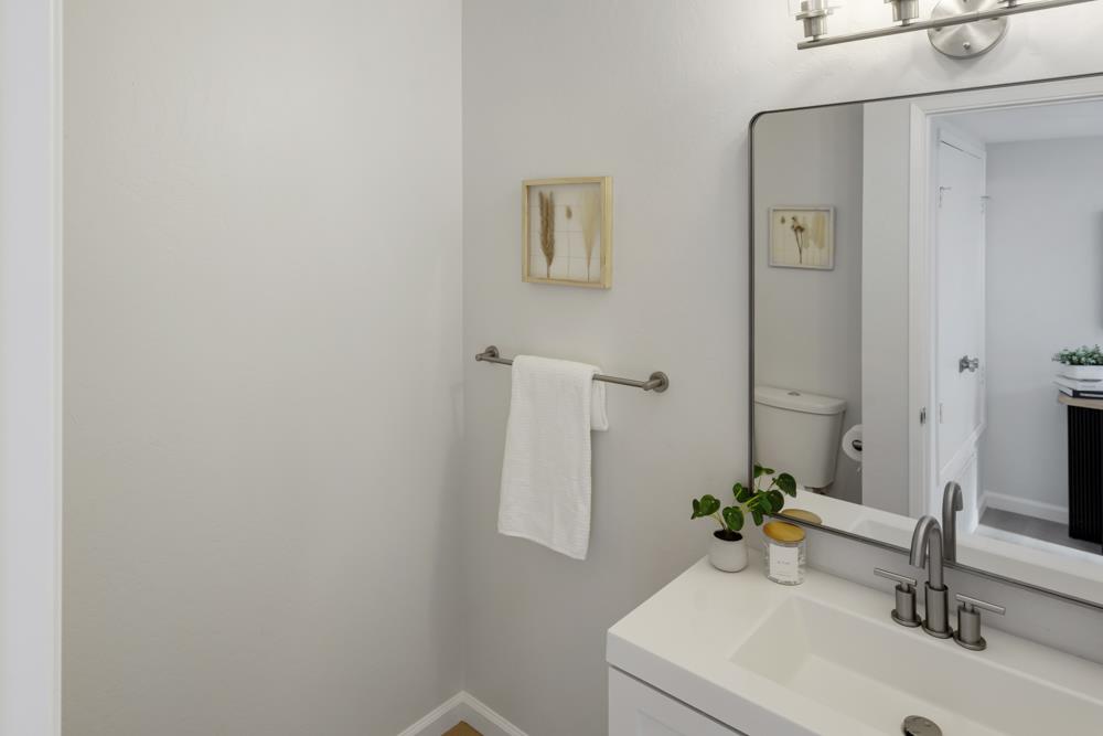 Detail Gallery Image 30 of 50 For 1102 Burke Ln, Foster City,  CA 94404 - 3 Beds | 2/1 Baths