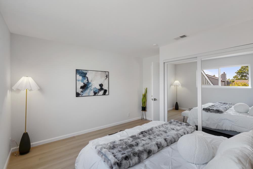 Detail Gallery Image 32 of 50 For 1102 Burke Ln, Foster City,  CA 94404 - 3 Beds | 2/1 Baths