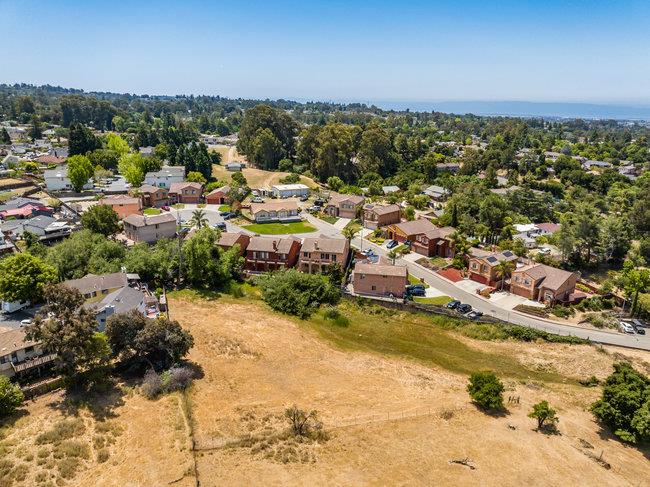 Detail Gallery Image 44 of 44 For 23022 Palazzo Del Kayla, Hayward,  CA 94541 - 4 Beds | 2/1 Baths