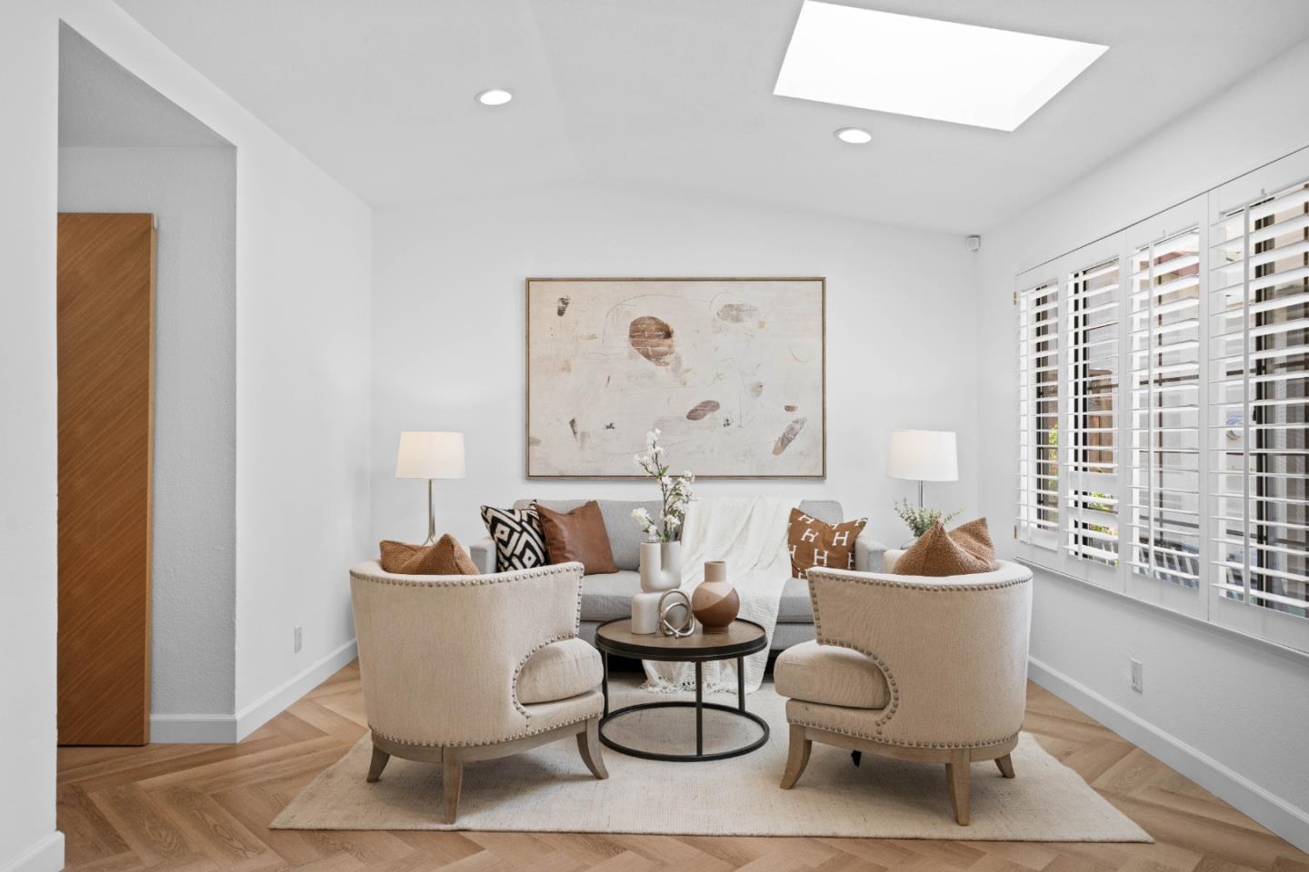 Detail Gallery Image 10 of 38 For 5384 Duesenberg Dr, San Jose,  CA 95123 - 3 Beds | 2 Baths