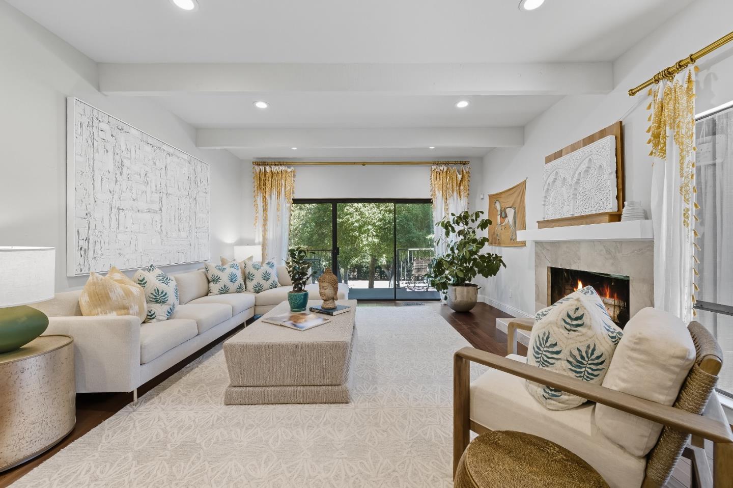 Detail Gallery Image 43 of 86 For 27464 Altamont Rd, Los Altos Hills,  CA 94022 - 4 Beds | 3/1 Baths