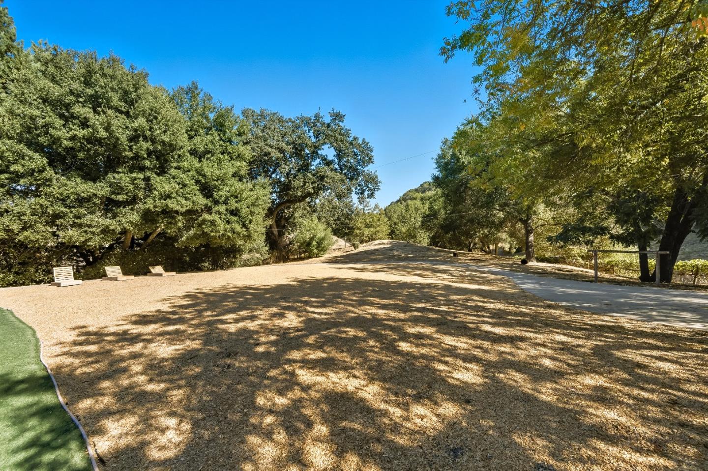 Detail Gallery Image 74 of 86 For 27464 Altamont Rd, Los Altos Hills,  CA 94022 - 4 Beds | 3/1 Baths