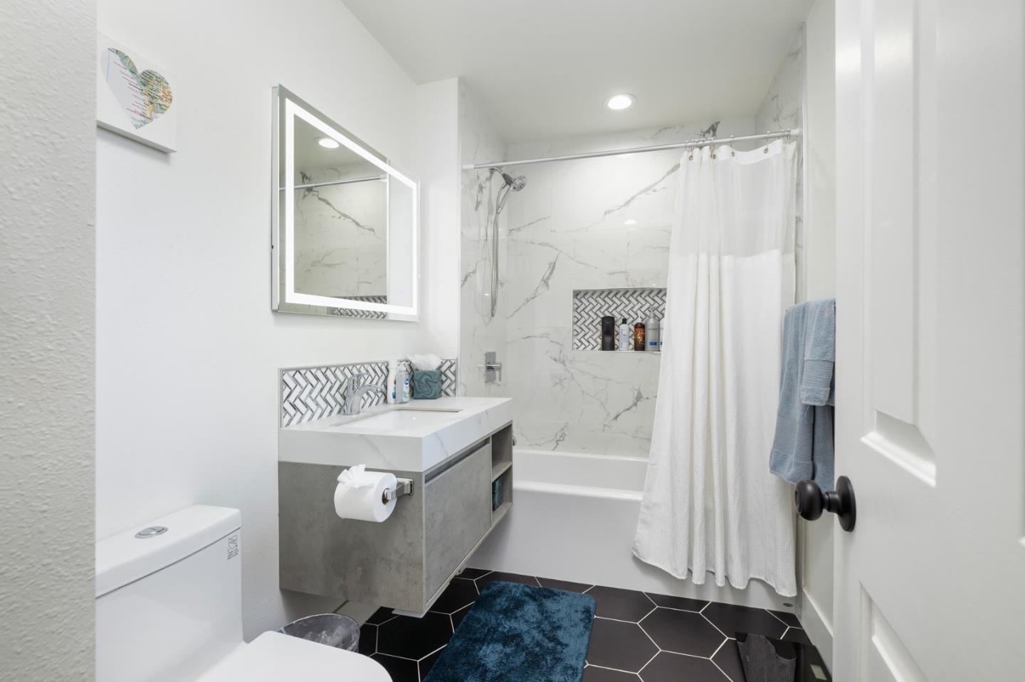 Detail Gallery Image 18 of 32 For 1326 Milton Way, San Jose,  CA 95125 - 2 Beds | 2 Baths