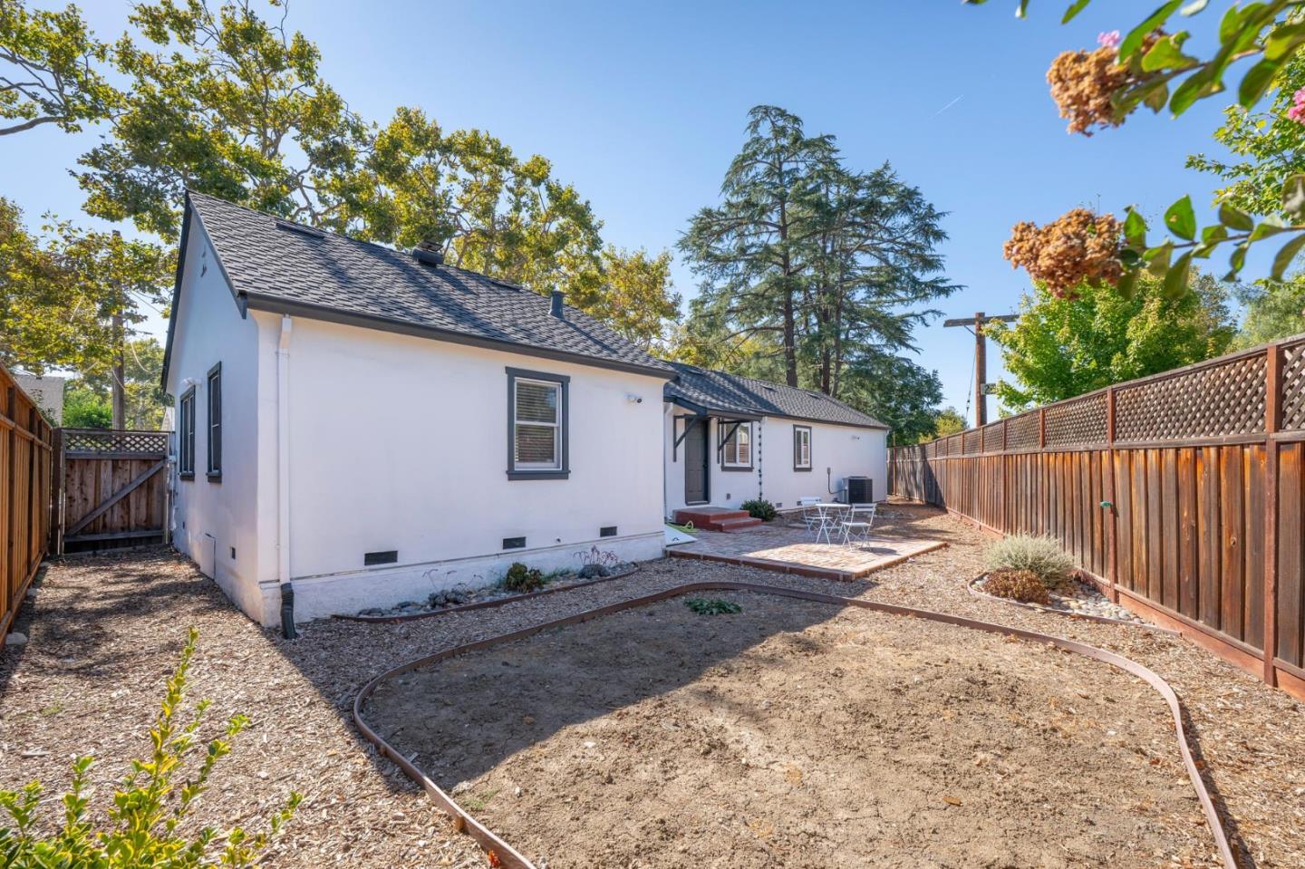 Detail Gallery Image 22 of 32 For 1326 Milton Way, San Jose,  CA 95125 - 2 Beds | 2 Baths