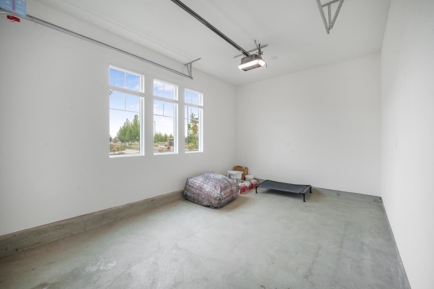 Detail Gallery Image 33 of 52 For 7101 Hakkan Dr, Gilroy,  CA 95020 - 4 Beds | 3 Baths