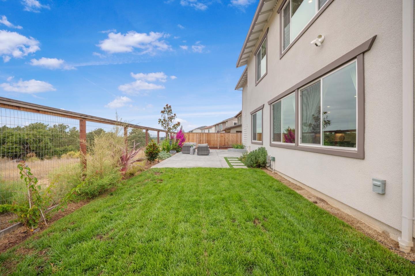 Detail Gallery Image 36 of 52 For 7101 Hakkan Dr, Gilroy,  CA 95020 - 4 Beds | 3 Baths