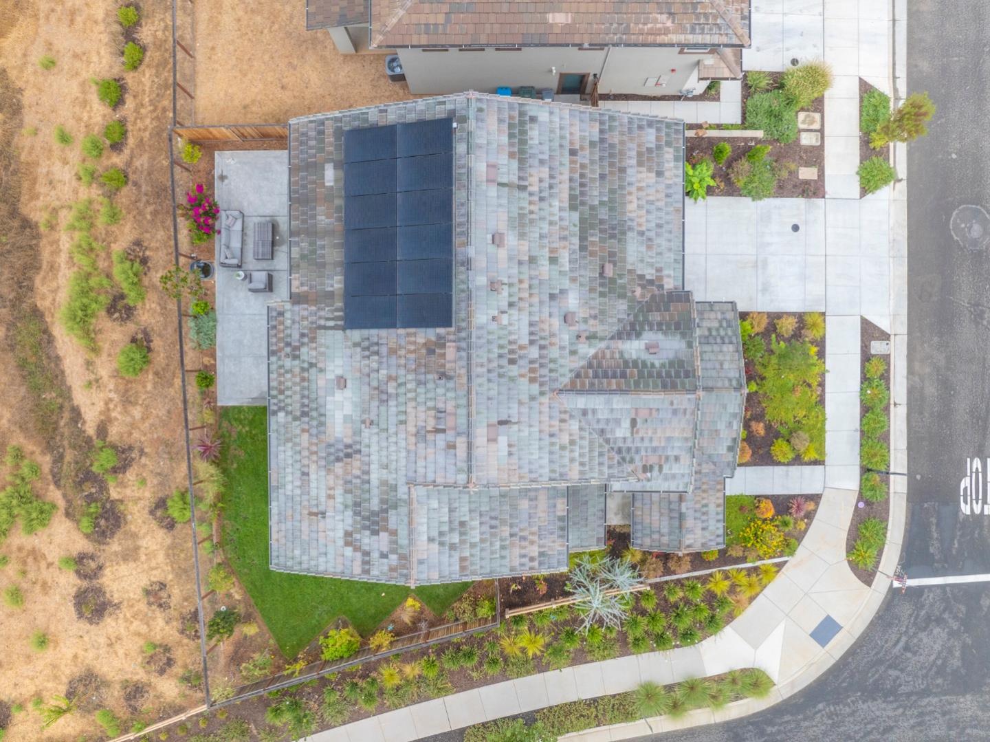 Detail Gallery Image 42 of 52 For 7101 Hakkan Dr, Gilroy,  CA 95020 - 4 Beds | 3 Baths