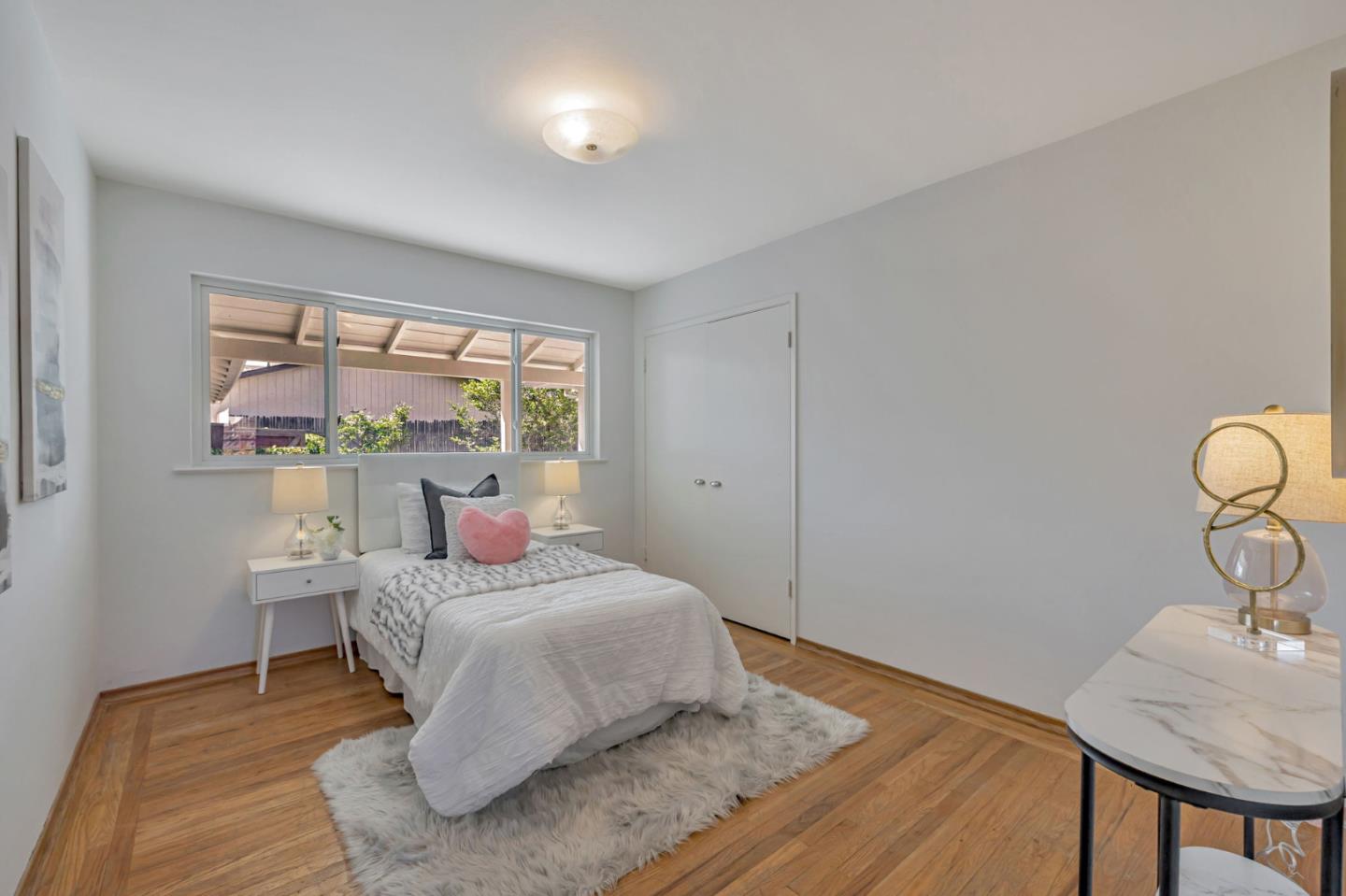 Detail Gallery Image 18 of 34 For 376 Alicia Way, Los Altos,  CA 94022 - 3 Beds | 2 Baths