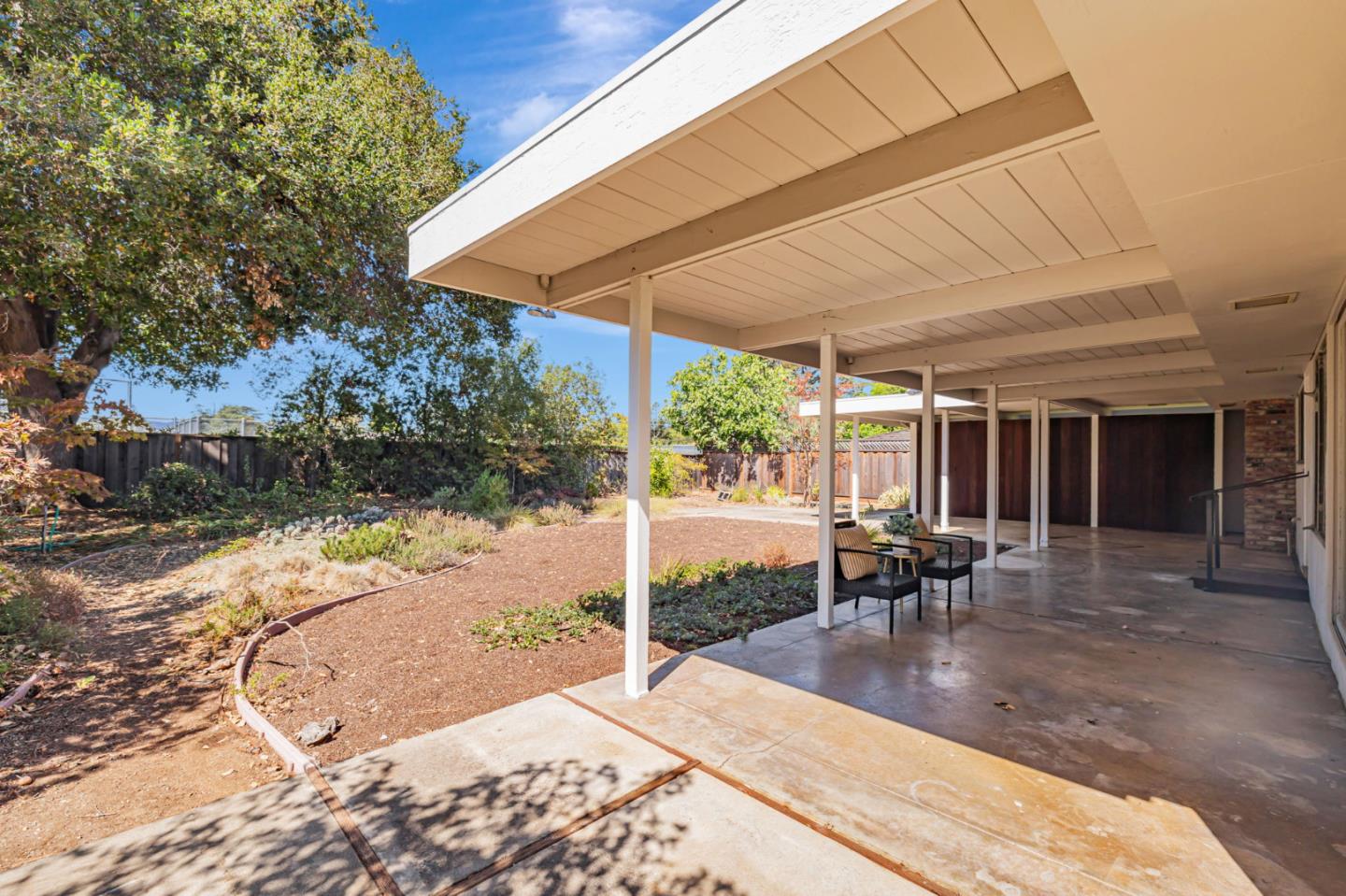 Detail Gallery Image 28 of 34 For 376 Alicia Way, Los Altos,  CA 94022 - 3 Beds | 2 Baths