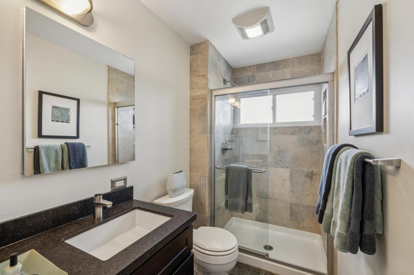 Detail Gallery Image 19 of 30 For 961 E San Marcos Cir, Mountain View,  CA 94043 - 4 Beds | 2 Baths