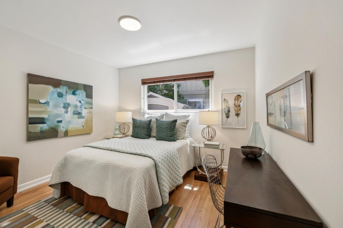 Detail Gallery Image 21 of 30 For 961 E San Marcos Cir, Mountain View,  CA 94043 - 4 Beds | 2 Baths