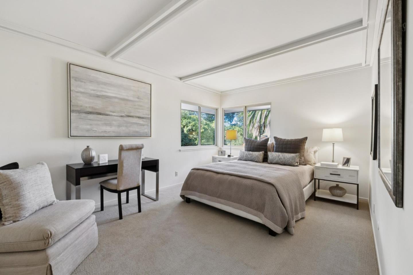 Detail Gallery Image 23 of 42 For 130 Garland Way, Los Altos,  CA 94022 - 5 Beds | 2/1 Baths