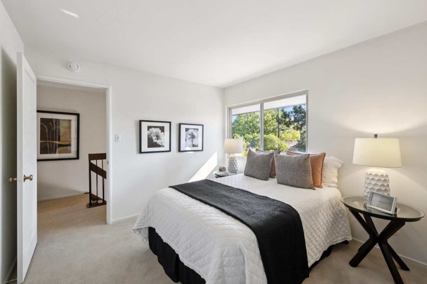 Detail Gallery Image 27 of 42 For 130 Garland Way, Los Altos,  CA 94022 - 5 Beds | 2/1 Baths