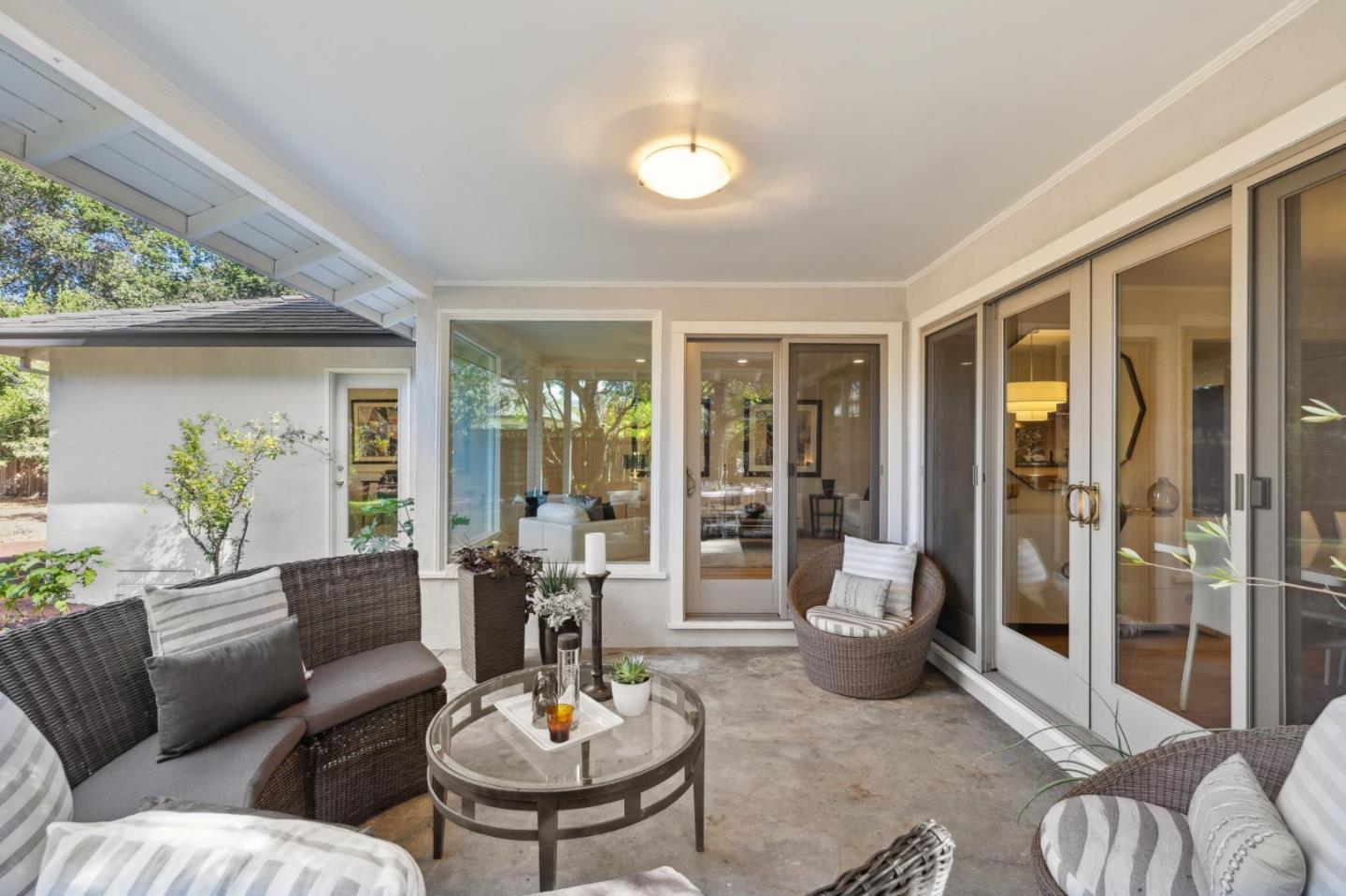 Detail Gallery Image 40 of 42 For 130 Garland Way, Los Altos,  CA 94022 - 5 Beds | 2/1 Baths