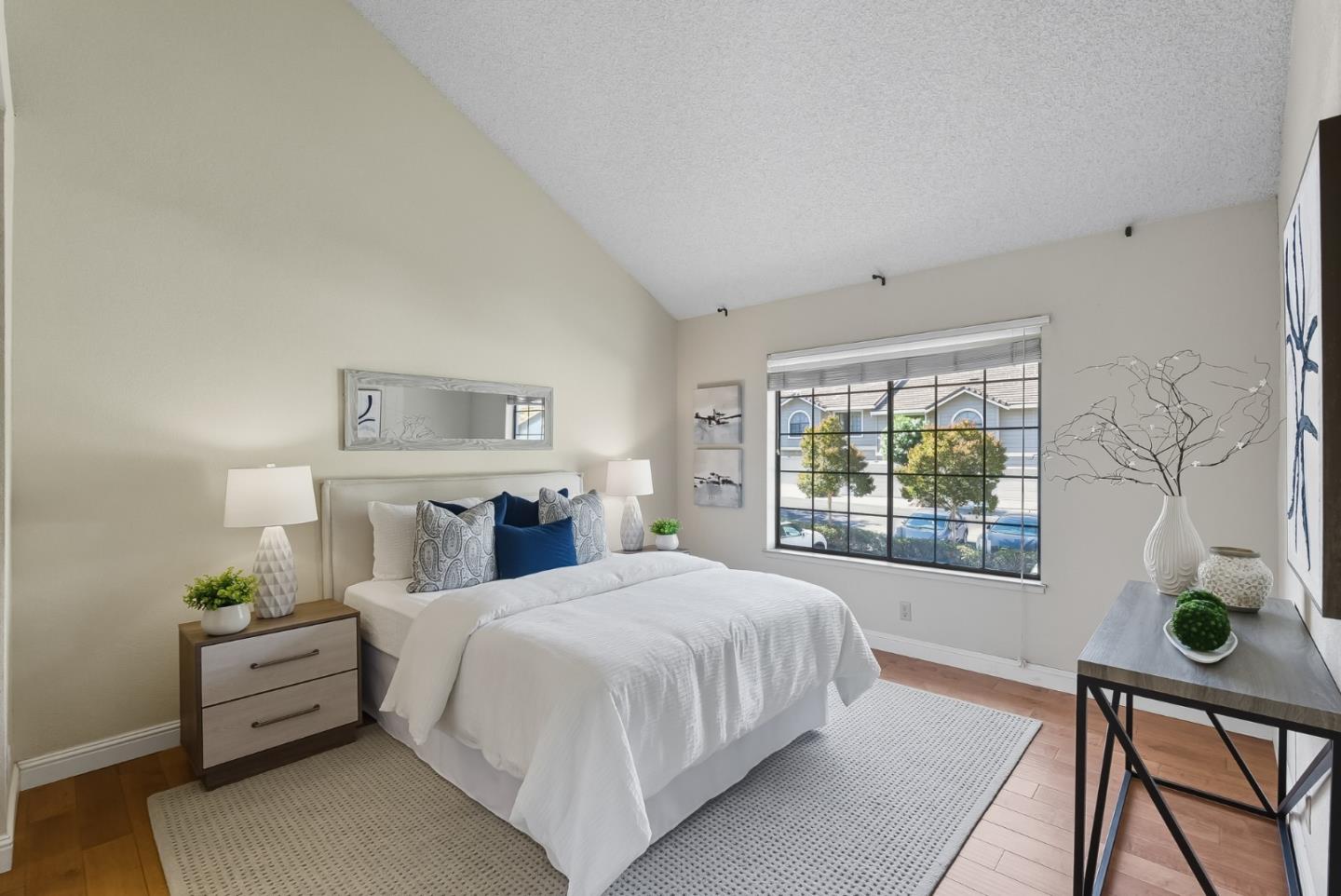 Detail Gallery Image 18 of 36 For 2699 Yerba Cliff Ct, San Jose,  CA 95121 - 2 Beds | 2 Baths
