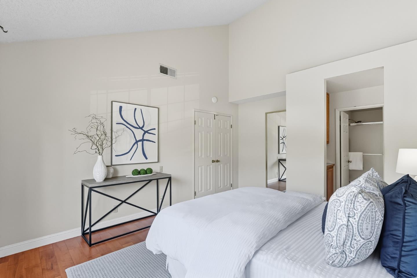 Detail Gallery Image 19 of 36 For 2699 Yerba Cliff Ct, San Jose,  CA 95121 - 2 Beds | 2 Baths
