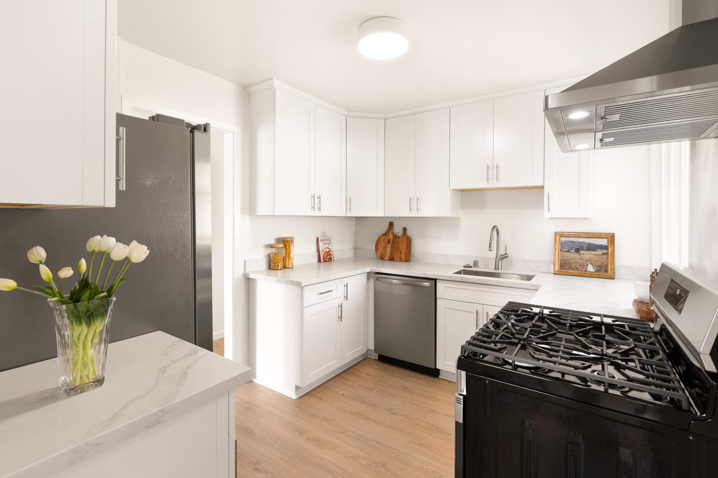 Detail Gallery Image 13 of 38 For 58 Arlington Dr, South San Francisco,  CA 94080 - 3 Beds | 1 Baths
