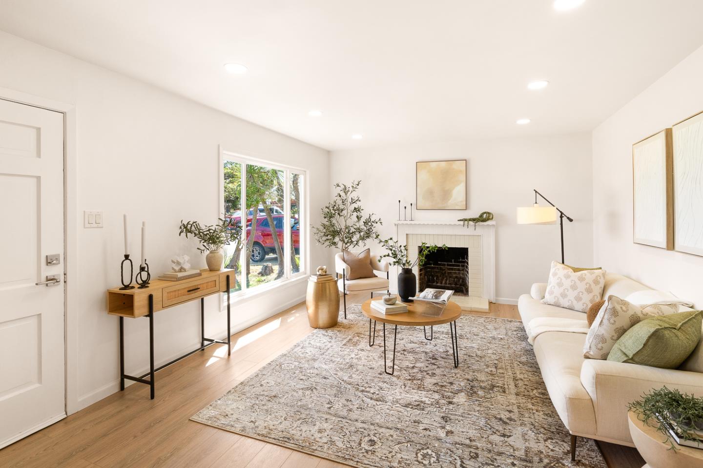 Detail Gallery Image 6 of 38 For 58 Arlington Dr, South San Francisco,  CA 94080 - 3 Beds | 1 Baths
