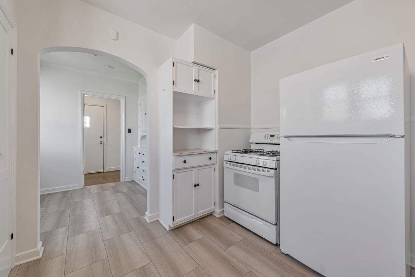 Detail Gallery Image 14 of 41 For 721 9th Ave, San Mateo,  CA 94402 - 2 Beds | 1 Baths