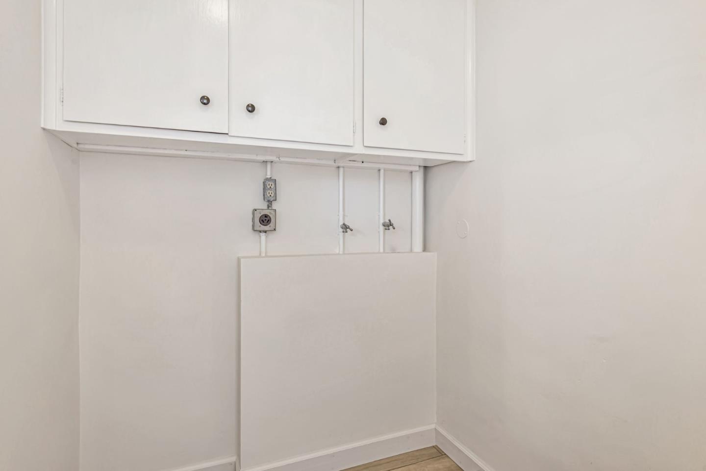Detail Gallery Image 15 of 41 For 721 9th Ave, San Mateo,  CA 94402 - 2 Beds | 1 Baths