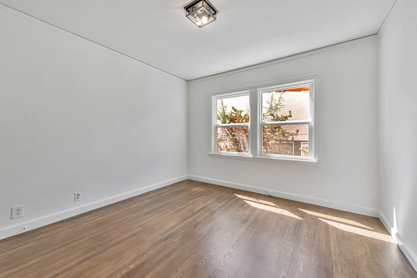 Detail Gallery Image 16 of 41 For 721 9th Ave, San Mateo,  CA 94402 - 2 Beds | 1 Baths