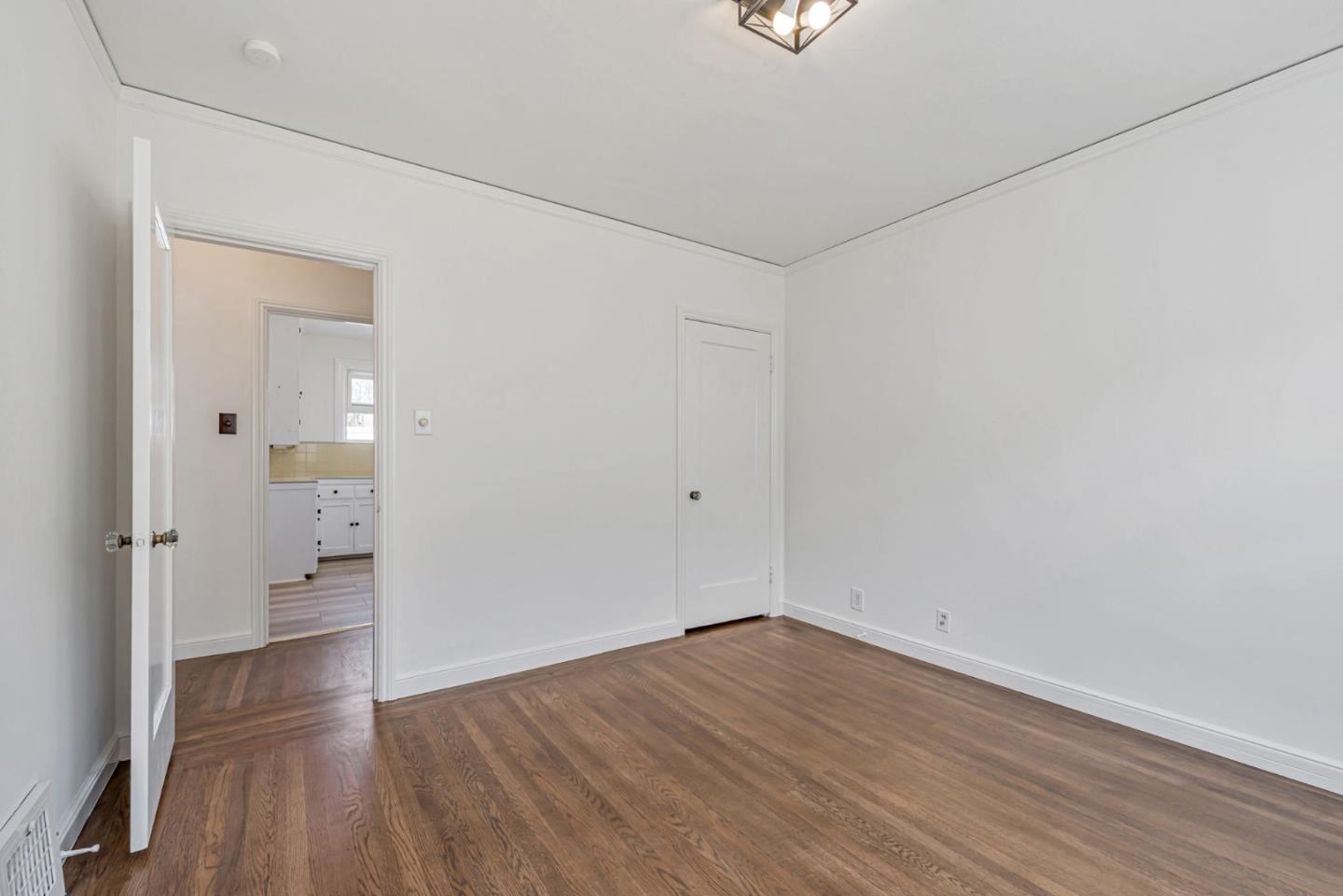 Detail Gallery Image 19 of 41 For 721 9th Ave, San Mateo,  CA 94402 - 2 Beds | 1 Baths