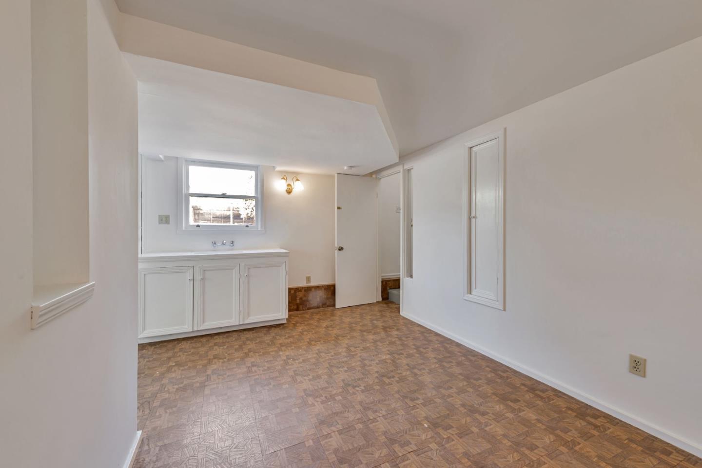 Detail Gallery Image 24 of 41 For 721 9th Ave, San Mateo,  CA 94402 - 2 Beds | 1 Baths