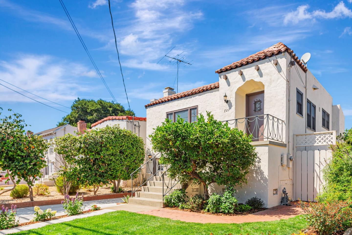 Detail Gallery Image 40 of 41 For 721 9th Ave, San Mateo,  CA 94402 - 2 Beds | 1 Baths