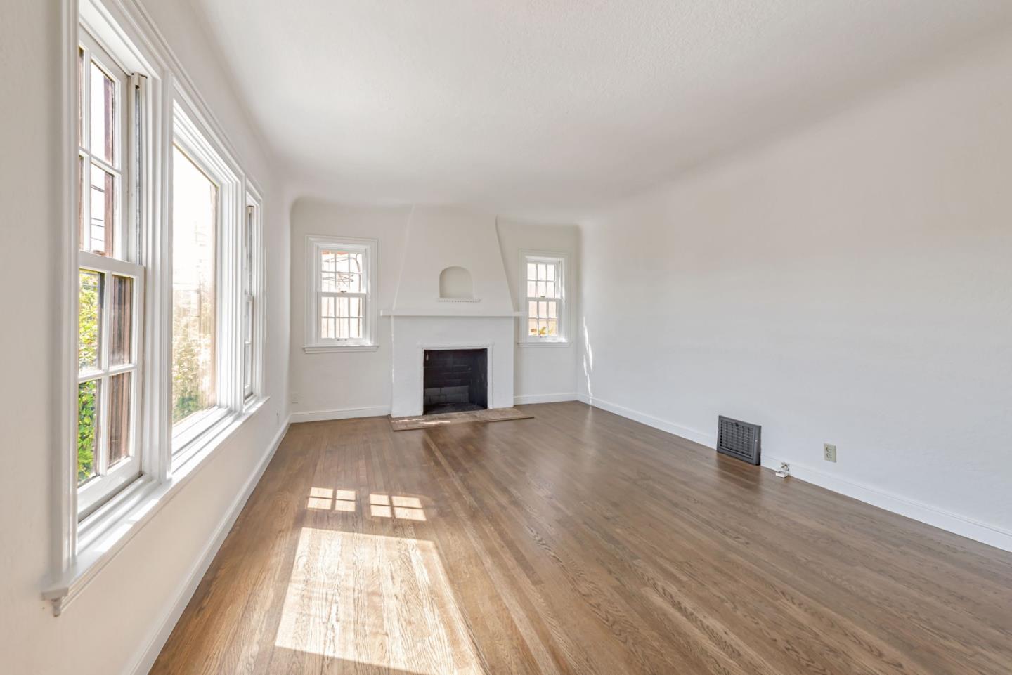 Detail Gallery Image 5 of 41 For 721 9th Ave, San Mateo,  CA 94402 - 2 Beds | 1 Baths