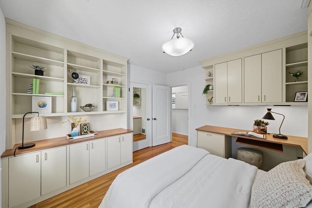Detail Gallery Image 26 of 30 For 2399 South Ct, Palo Alto,  CA 94301 - 3 Beds | 2 Baths