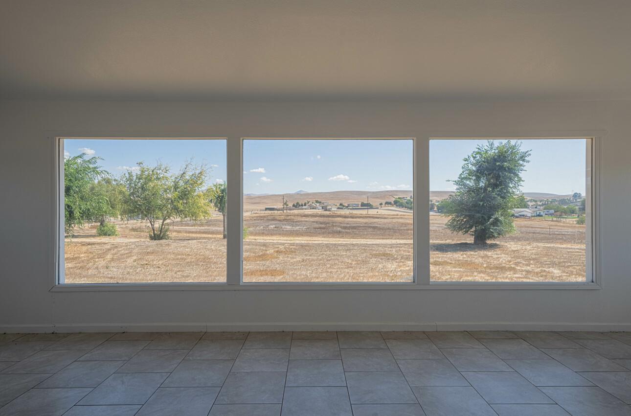 Detail Gallery Image 20 of 77 For 1080 Best Rd, Hollister,  CA 95023 - 3 Beds | 2 Baths