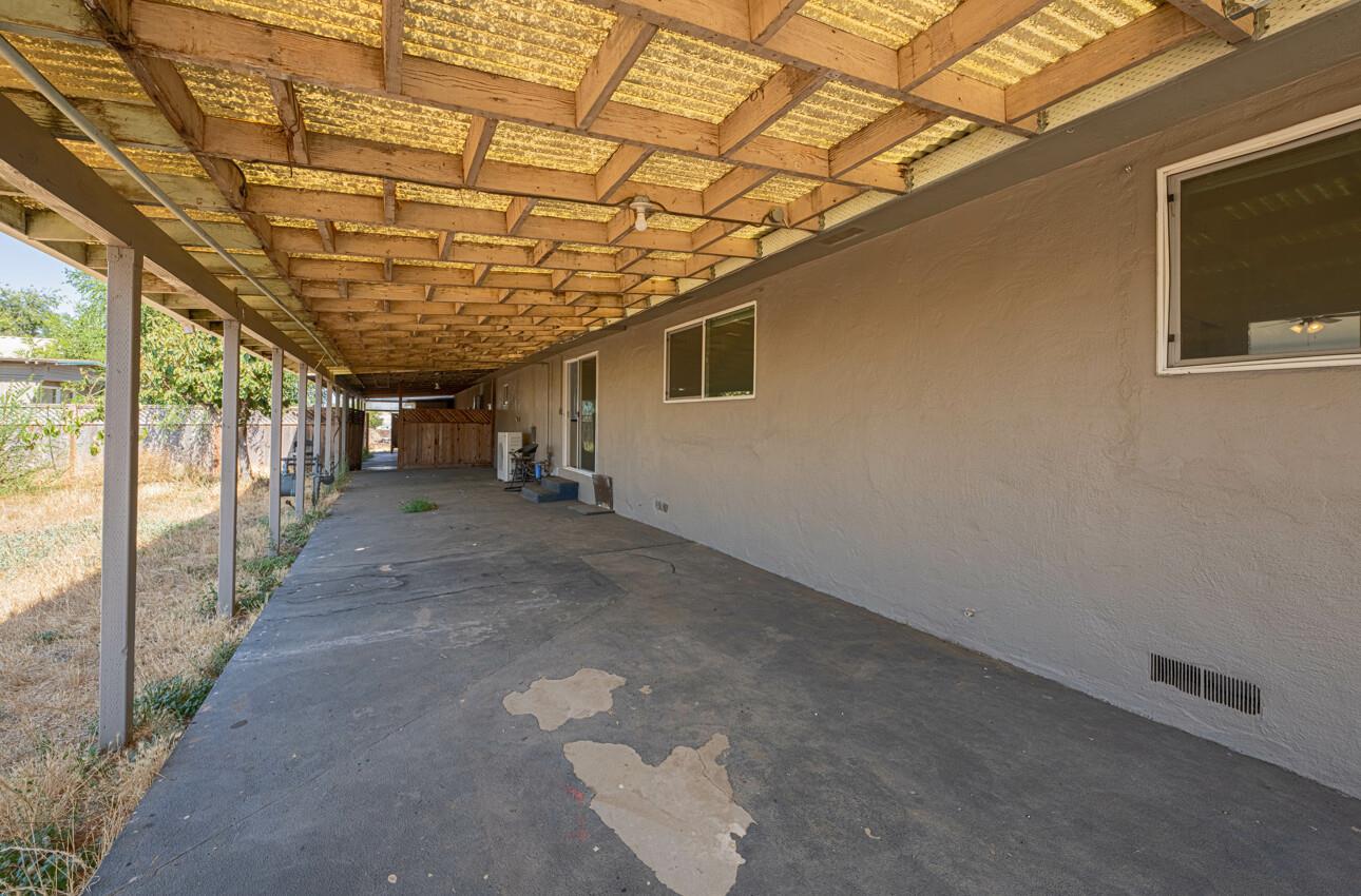 Detail Gallery Image 31 of 77 For 1080 Best Rd, Hollister,  CA 95023 - 3 Beds | 2 Baths