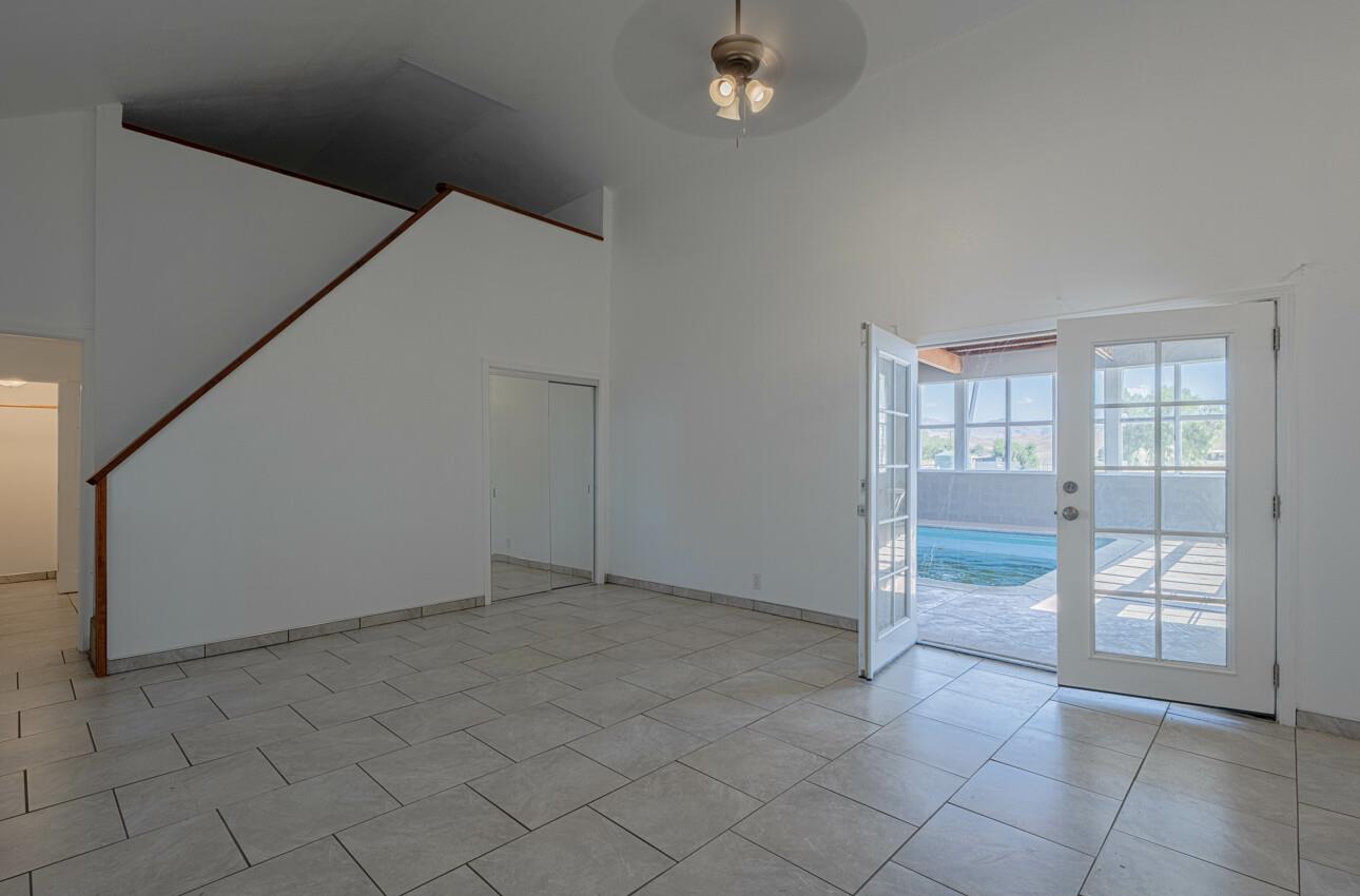 Detail Gallery Image 47 of 77 For 1080 Best Rd, Hollister,  CA 95023 - 3 Beds | 2 Baths