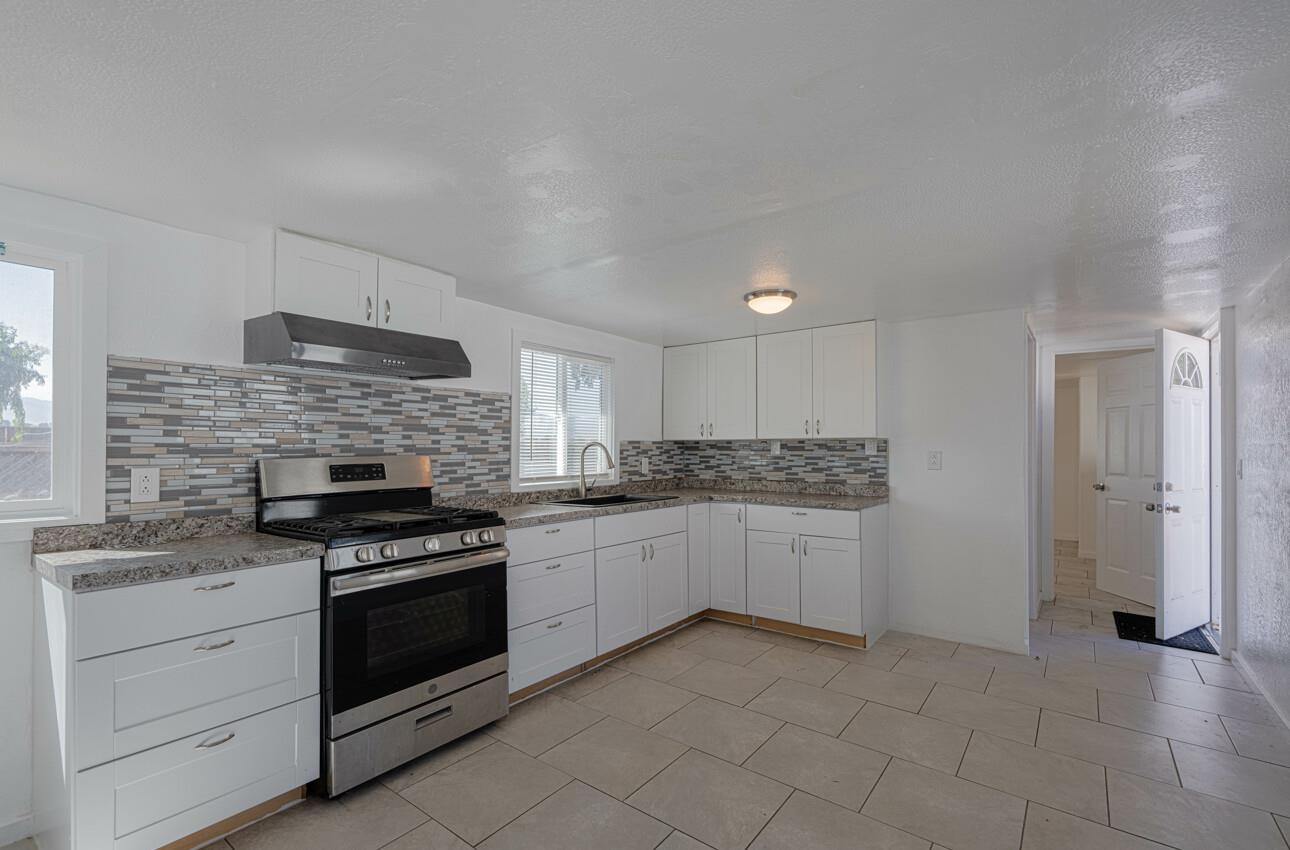 Detail Gallery Image 59 of 77 For 1080 Best Rd, Hollister,  CA 95023 - 3 Beds | 2 Baths