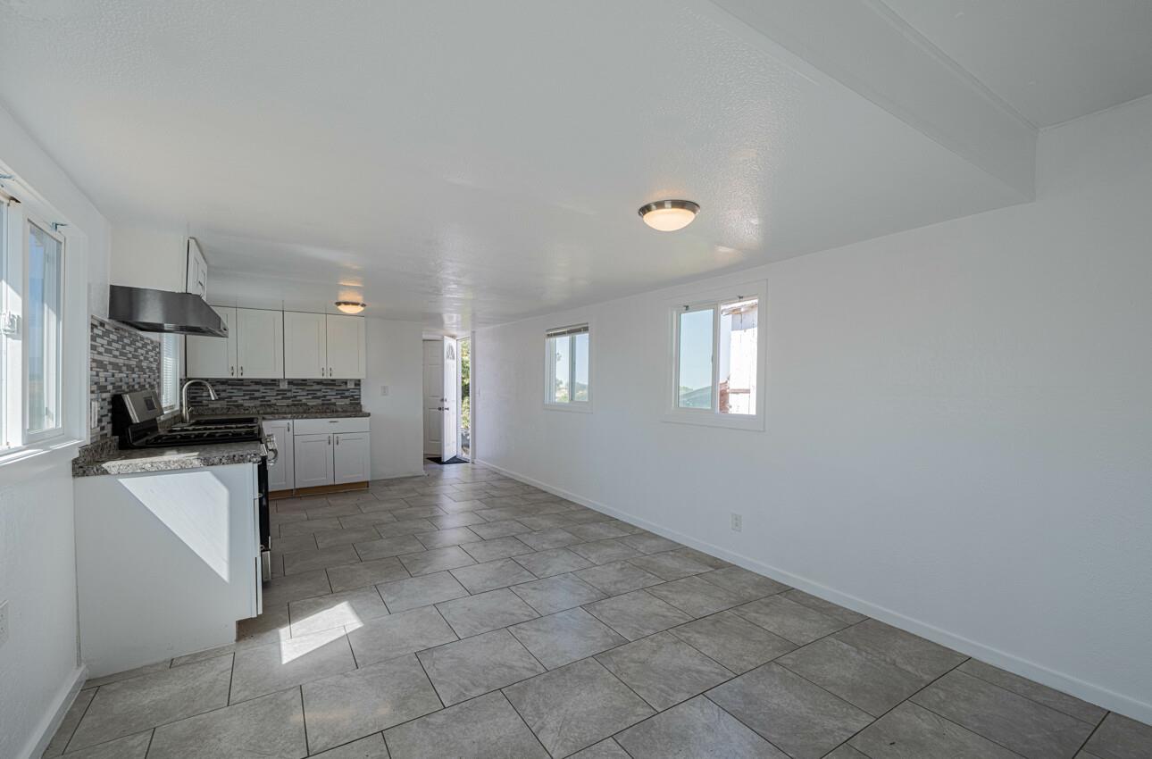 Detail Gallery Image 61 of 77 For 1080 Best Rd, Hollister,  CA 95023 - 3 Beds | 2 Baths