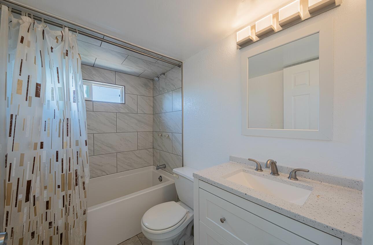 Detail Gallery Image 68 of 77 For 1080 Best Rd, Hollister,  CA 95023 - 3 Beds | 2 Baths