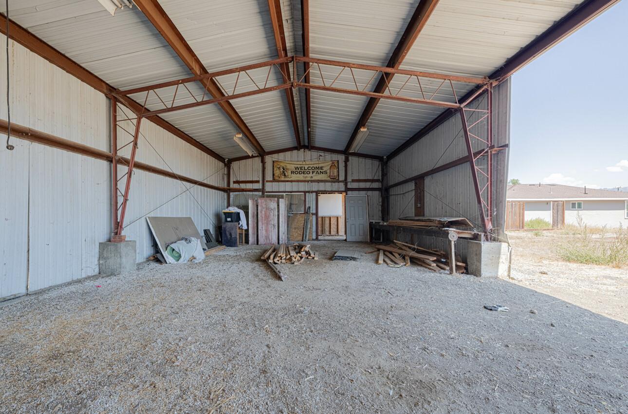 Detail Gallery Image 71 of 77 For 1080 Best Rd, Hollister,  CA 95023 - 3 Beds | 2 Baths