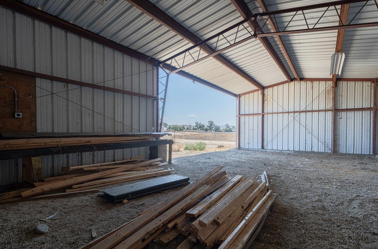 Detail Gallery Image 72 of 77 For 1080 Best Rd, Hollister,  CA 95023 - 3 Beds | 2 Baths